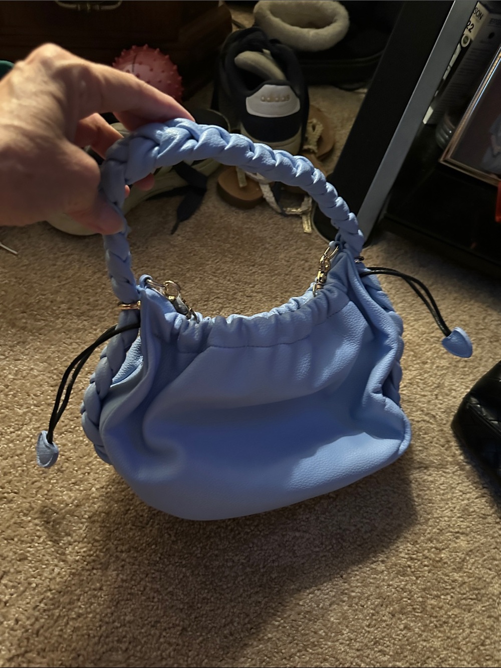 Ello purse